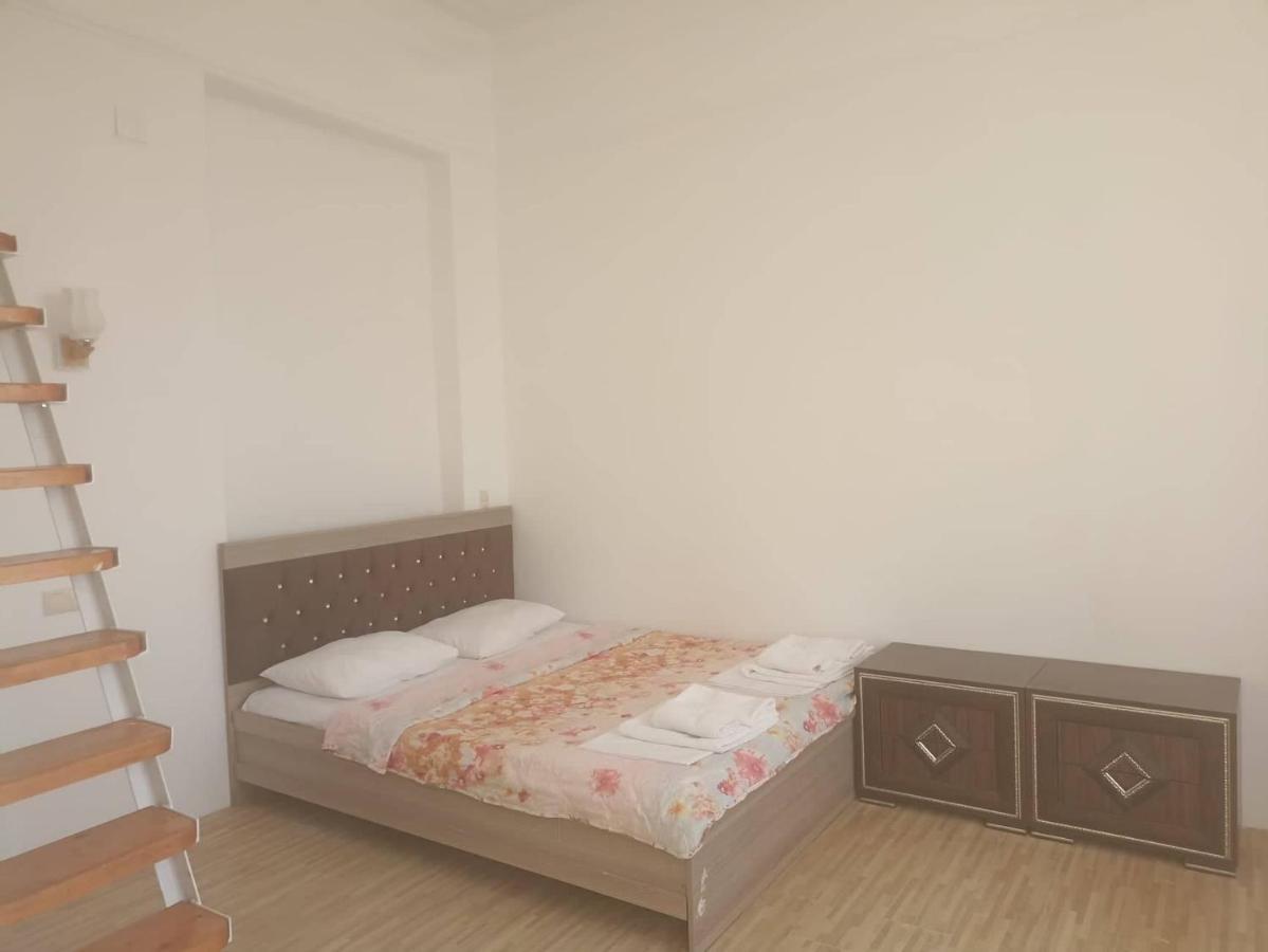 Bis-A Guesthouse Makhinjauri Dış mekan fotoğraf