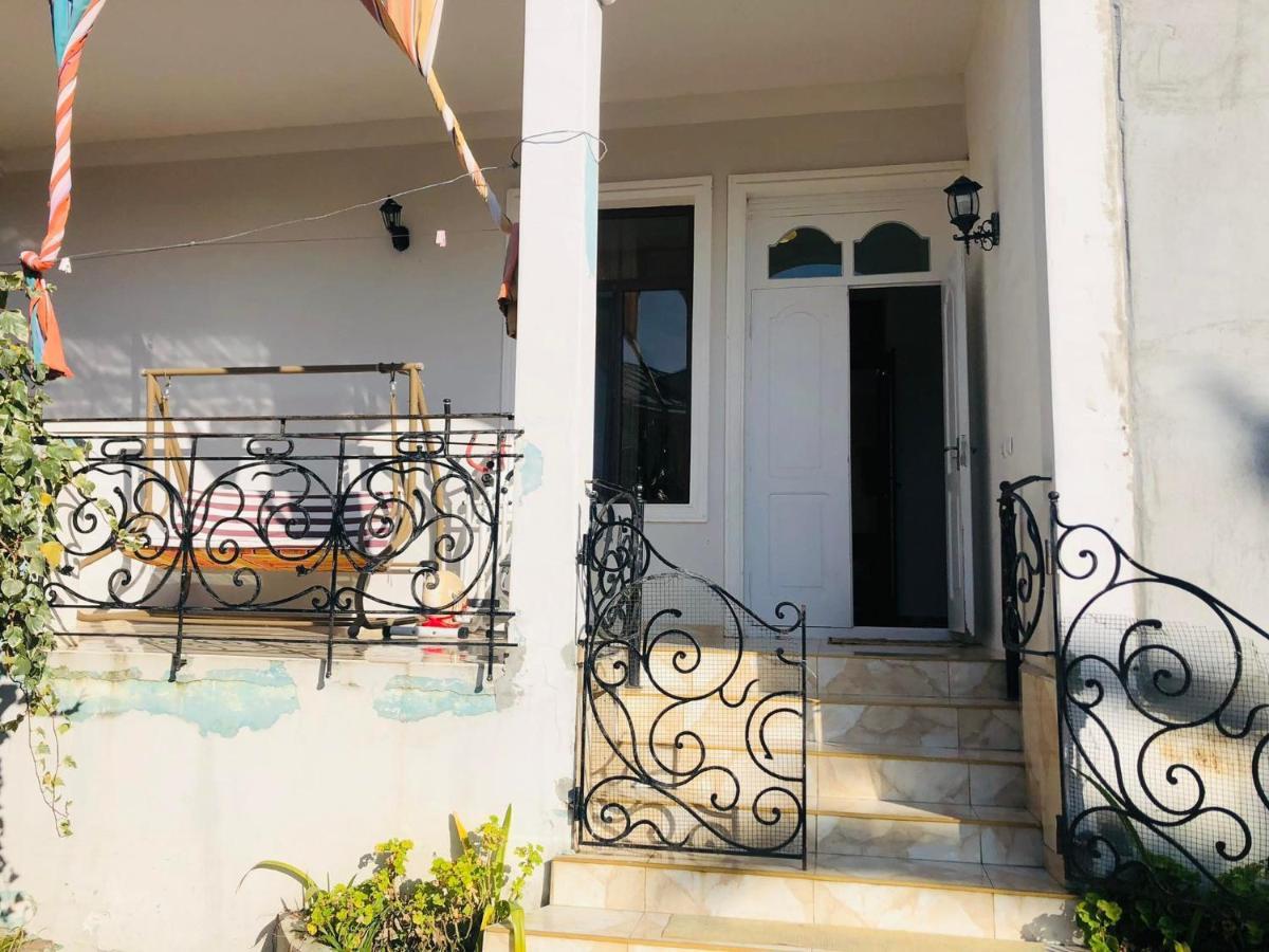 Bis-A Guesthouse Makhinjauri Dış mekan fotoğraf