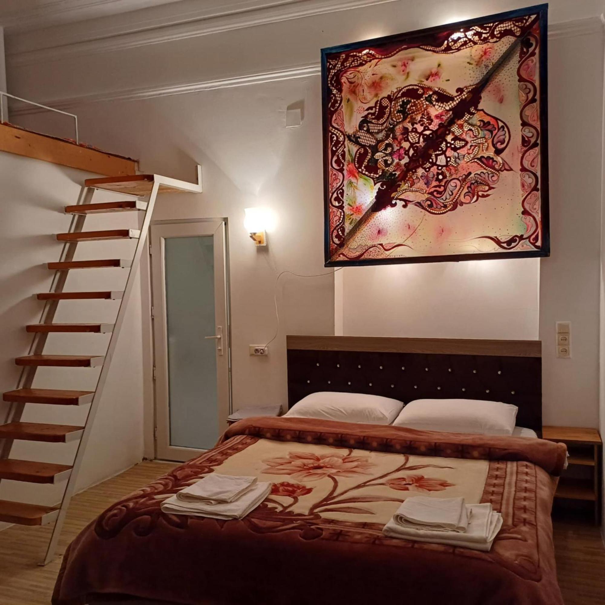 Bis-A Guesthouse Makhinjauri Dış mekan fotoğraf