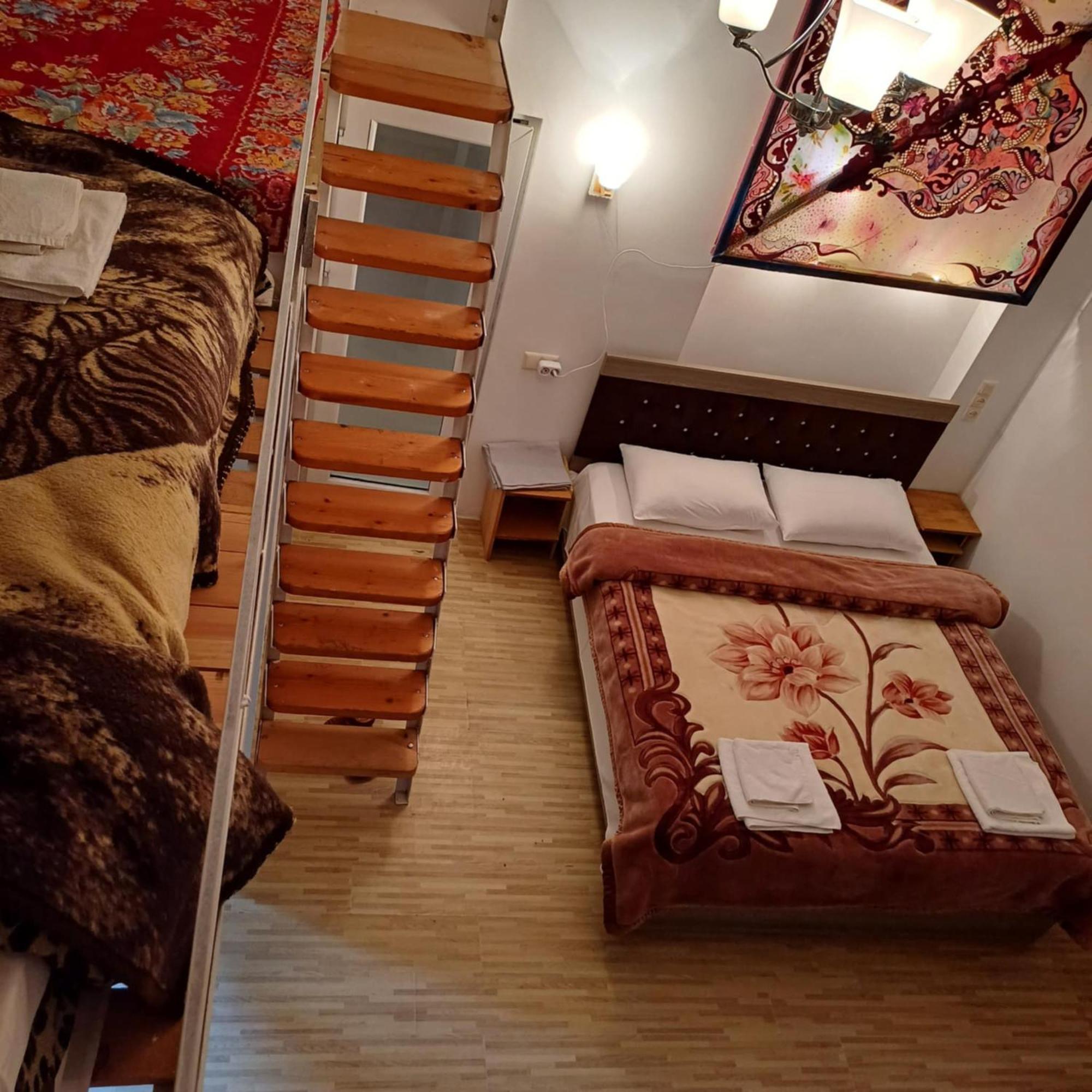 Bis-A Guesthouse Makhinjauri Dış mekan fotoğraf
