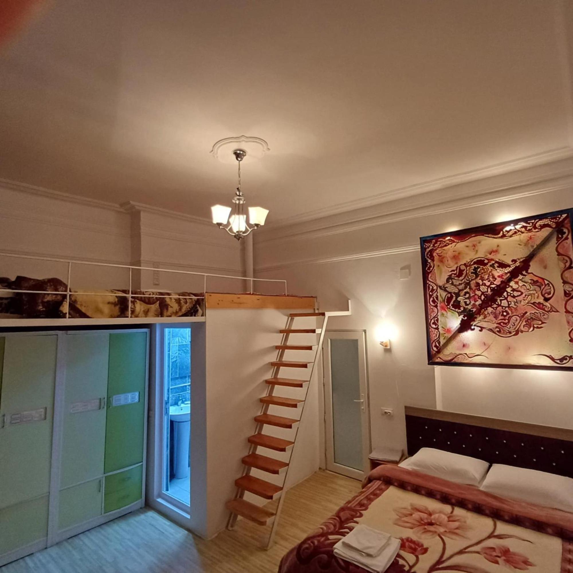 Bis-A Guesthouse Makhinjauri Dış mekan fotoğraf