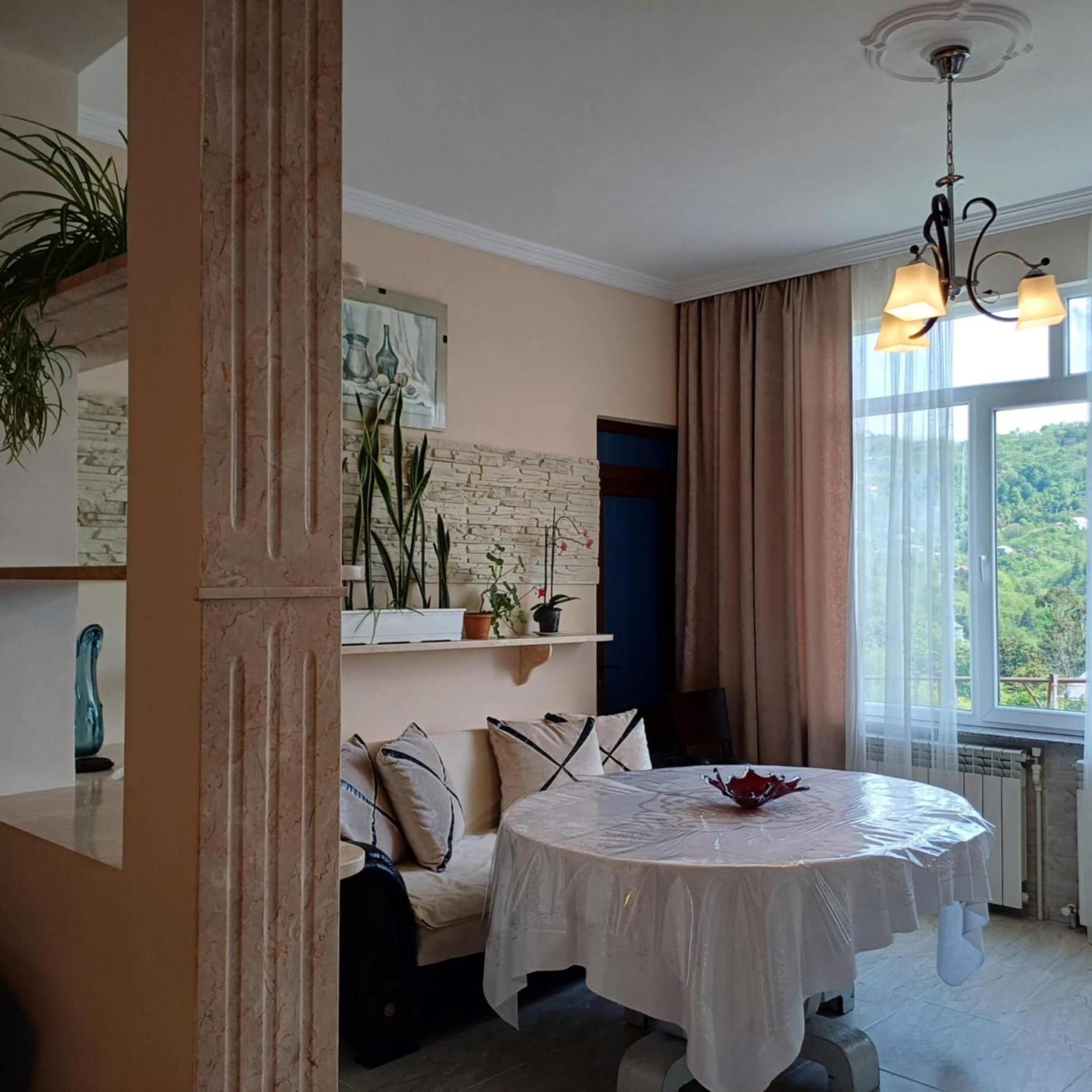 Bis-A Guesthouse Makhinjauri Dış mekan fotoğraf